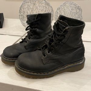 DOC MARTENS Vintage MIE chunky lace-up boots